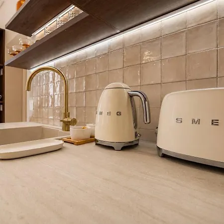 Old - Luxury New 5br - Sleeps 12 - Ac Apartman *