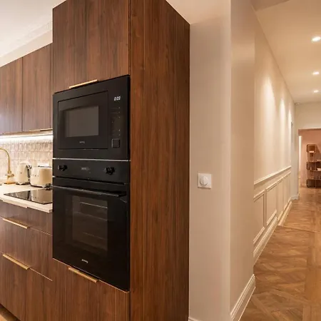 Old - Luxury New 5br - Sleeps 12 - Ac Nizza