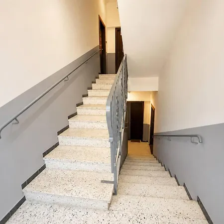 Old - Luxury New 5br - Sleeps 12 - Ac *